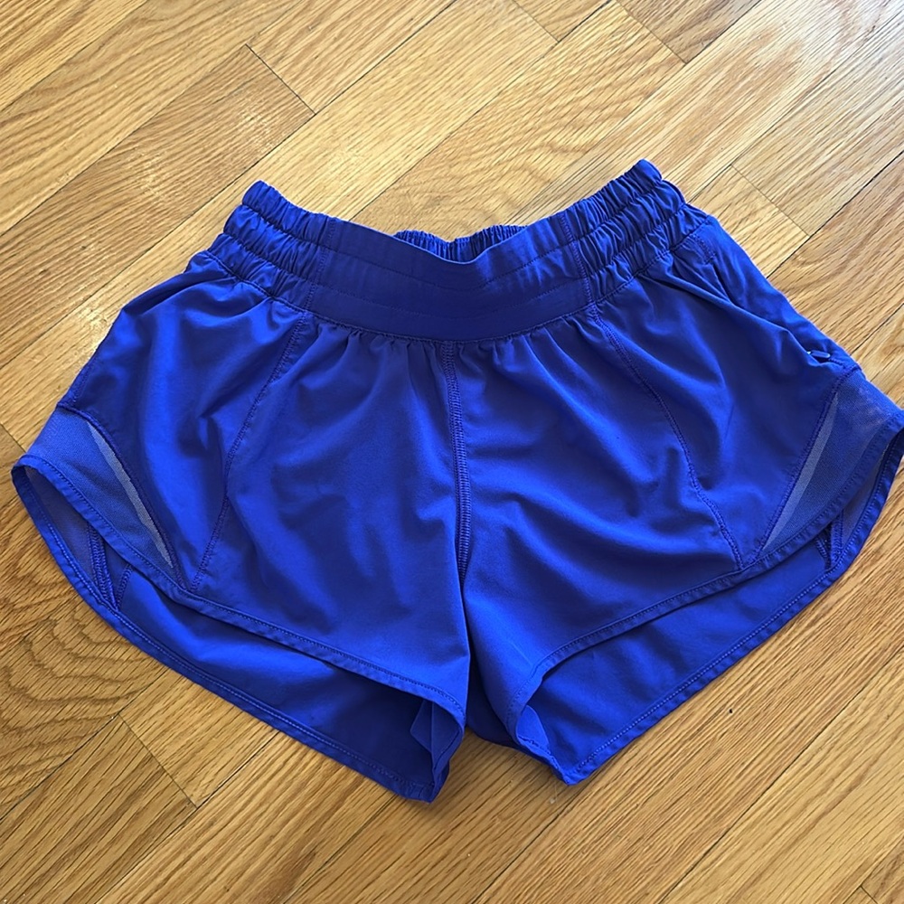Lululemon size 2 hottie hot shorts, blue/purple